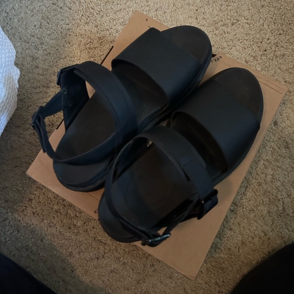 Doc Marten Platforms - Picture 3 of 4